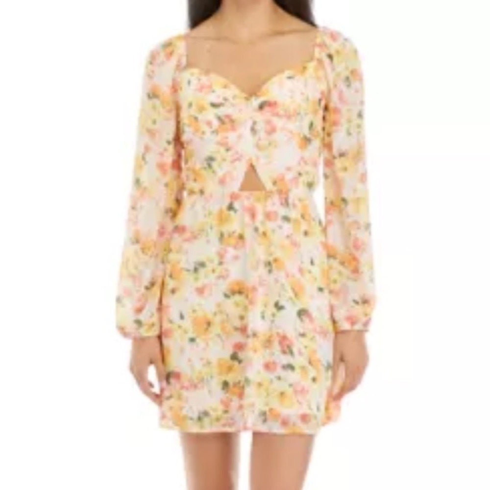 A. Byer | NWT Women's Floral Twist Front Keyhole Smocked Mini Dress, Size M